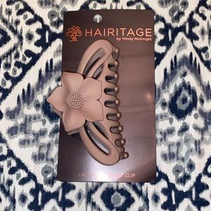 NWT Hairitage Claw Clip